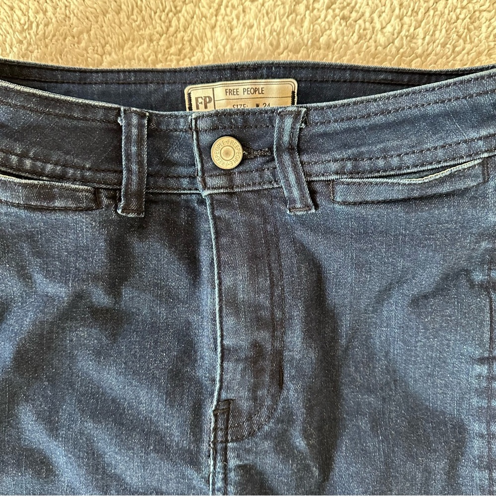 Free People Denim Shorts - Picture 4 of 5